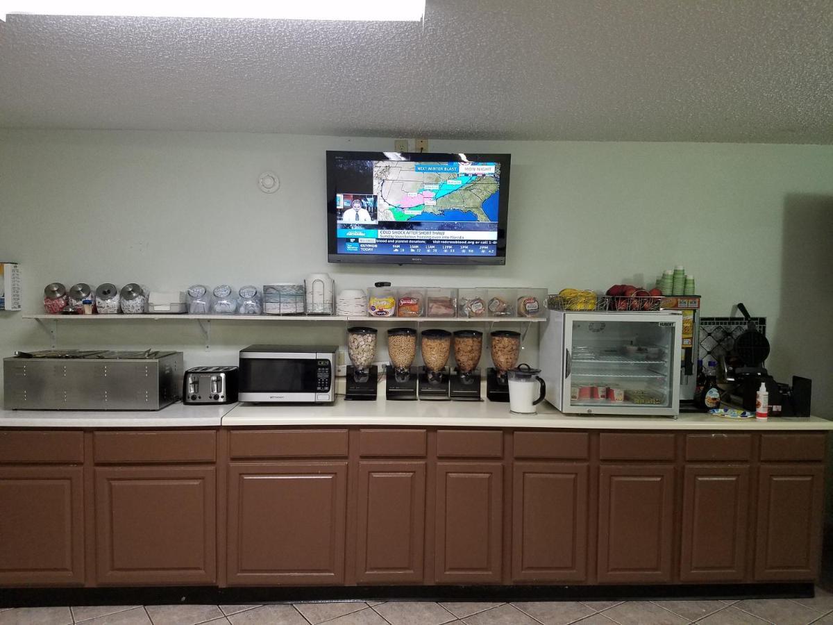 Simple Rewards Inn Guymon Exterior photo