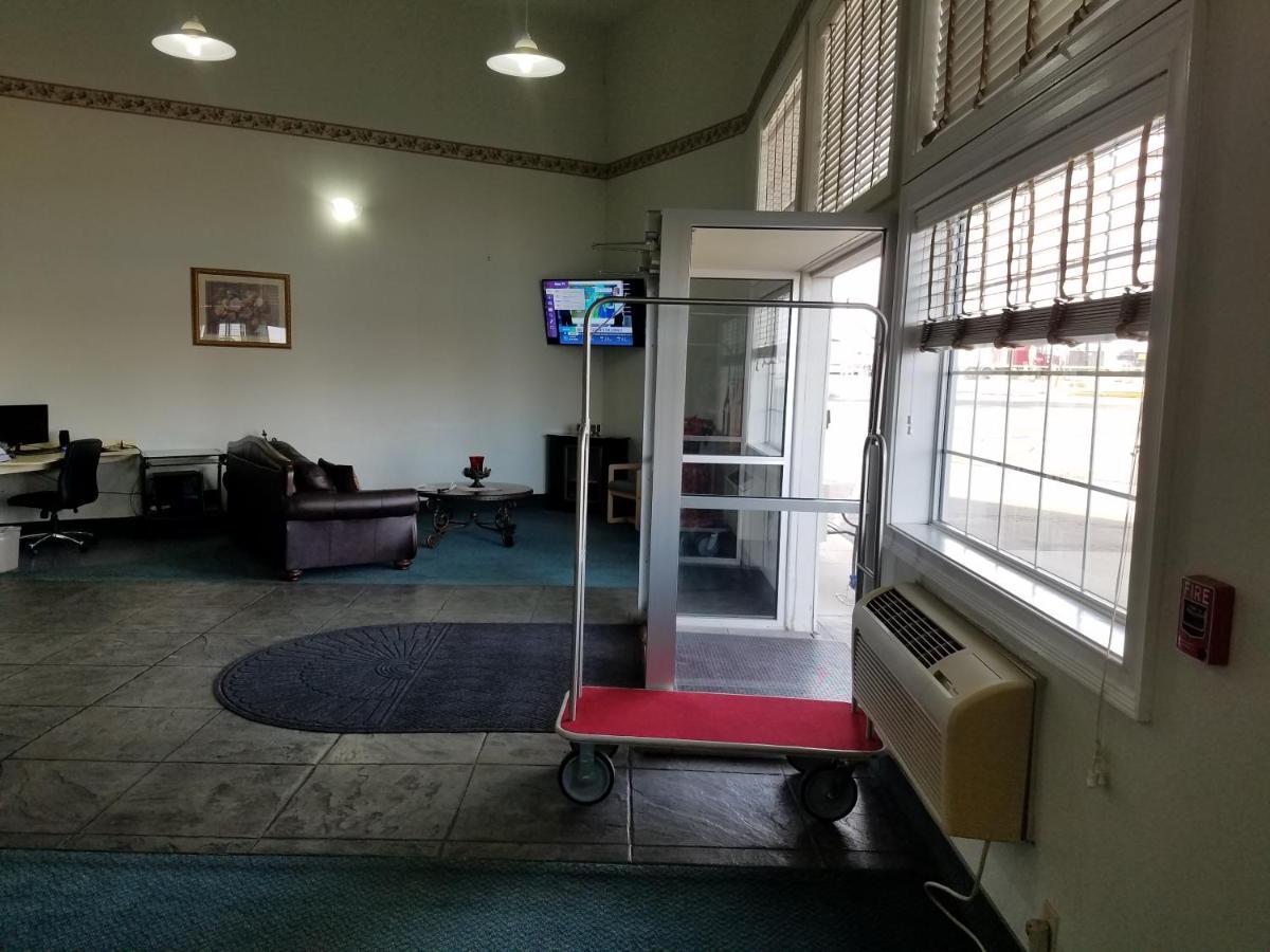 Simple Rewards Inn Guymon Exterior photo